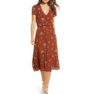 WAYF Blouson Midi Dress In Brown Spice Floral